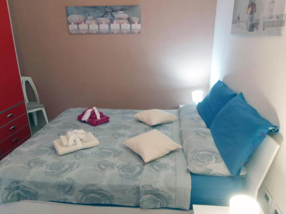Casa Vacanze Menta Fiorita 플루미니 디 콰르투 외부 사진